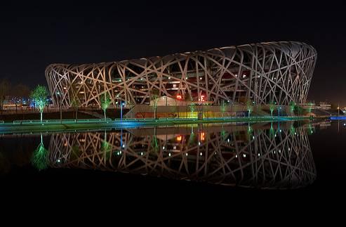 China, Beijing ( u mraku ).jpg.JPG - China, Beijing - Bird's Nest - ( Dvorana ‚‚Ptičije Gnezdo‚‚ ) - U toku akcije Earth Hour
 
